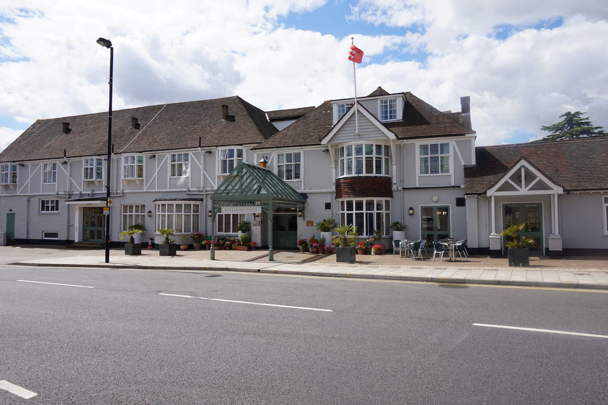 County Hotel Chelmsford Exterior foto